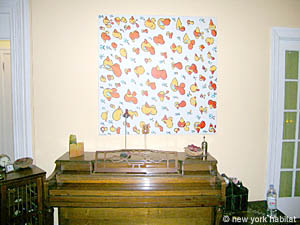 New York 1 Bedroom accommodation - living room (NY-9333) photo 1 of 6