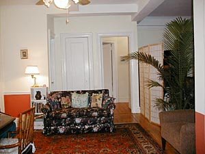 New York 4 Bedroom roommate share apartment - living room (NY-9993) photo 6 of 8