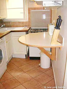 Paris 1 Bedroom apartment - kitchen (PA-4) photo 3 of 5