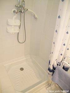 Par&iacute;s Estudio apartamento - ba&ntilde;o (PA-22) photo 4 de 5
