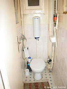 Paris T2 appartements location vacances - salle d'eau (PA-41) photo 4 de 4