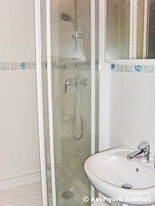 Paris Studio/T1 logements location appartements - salle d'eau (PA-80) photo 1 de 2