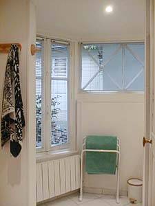 Paris 2 Zimmer wohnungsvermietung - badezimmer (PA-105) photo 1 von 6