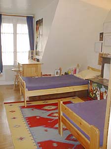 Paris T3 - Duplex appartement location vacances - chambre 2 (PA-164) photo 1 sur 6