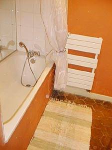 Paris 1 Bedroom accommodation - bathroom (PA-227) photo 2 of 4