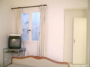 Paris 1 Bedroom apartment - bedroom (PA-421) photo 3 of 3