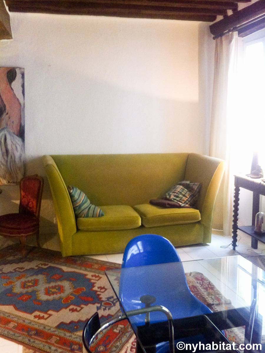 Paris T2 appartements location vacances - salle d'eau 1 (PA-421) photo 2 de 3