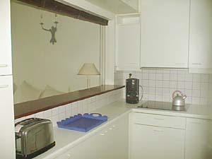 Paris T2 appartements location vacances - cuisine (PA-529) photo 1 de 3