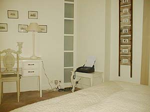 Paris T2 appartements location vacances - chambre (PA-529) photo 3 de 3