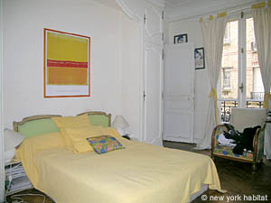 Paris 4 Bedroom accommodation - bedroom 1 (PA-586) photo 3 of 3