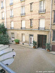 Paris 4 Bedroom accommodation - bedroom 3 (PA-586) photo 3 of 3