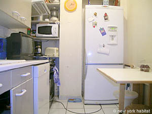 Paris 4 Bedroom accommodation - kitchen (PA-586) photo 2 of 2