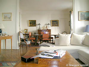 Paris 4 Bedroom accommodation - living room (PA-586) photo 7 of 10