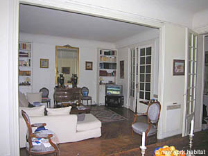 Paris 4 Bedroom accommodation - living room (PA-586) photo 2 of 10