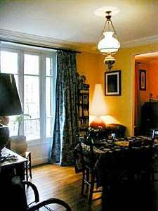 Paris 2 Zimmer ferienwohnung - wohnzimmer (PA-604) photo 7 von 9