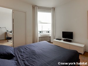 Paris 3 Zimmer ferienwohnung - badezimmer 1 (PA-669) photo 2 von 3