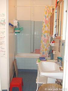 Paris 2 Bedrooms accommodation bedroom 2 photo 33