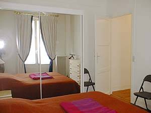 Paris 2 Zimmer ferienwohnung - schlafzimmer (PA-713) photo 2 von 2