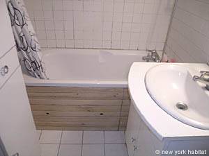 Paris Studio T1 logement location appartement - salle d'eau (PA-789) photo 3 sur 4