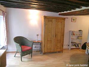 Paris Studio T1 logement location appartement - s&eacute;jour (PA-789) photo 3 sur 8