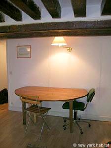 Paris Studio T1 logement location appartement - s&eacute;jour (PA-789) photo 6 sur 8
