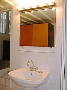 Paris Studiowohnung ferienwohnung - badezimmer (PA-815) photo 1 von 3
