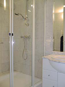 Paris 2 Zimmer - Duplex wohnungsvermietung - badezimmer 1 (PA-894) photo 3 von 4