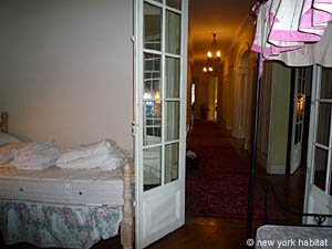 Paris T4 appartement location vacances - chambre 2 (PA-905) photo 2 sur 5