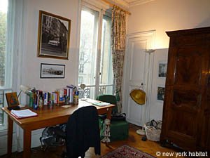 Paris T4 appartement location vacances - chambre 3 (PA-905) photo 4 sur 7
