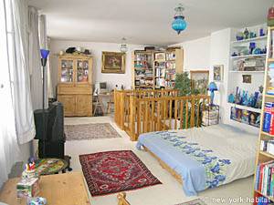 Paris 3 Bedroom - Duplex accommodation - bedroom 3 (PA-927) photo 2 of 7