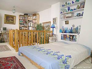 Paris 3 Bedroom - Duplex accommodation - bedroom 3 (PA-927) photo 4 of 7
