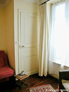 Paris Studiowohnung wohnungsvermietung - wohnzimmer (PA-930) photo 3 von 8