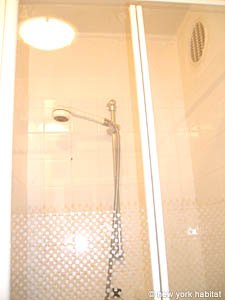Paris Studiowohnung wohnungsvermietung - badezimmer (PA-930) photo 3 von 3