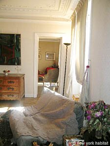 Paris 2 Bedrooms accommodation living room photo 54