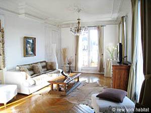 Paris 2 Bedroom apartment - living room (PA-977) photo 2 of 7