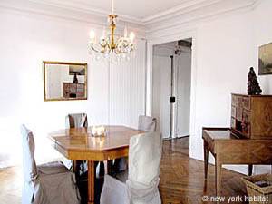 Paris 2 Bedroom apartment - living room (PA-977) photo 5 of 7
