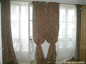 Paris T3 appartements location vacances - chambre 1 (PA-983) photo 5 de 7