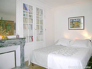 Paris T3 appartements location vacances - chambre 1 (PA-983) photo 1 de 7