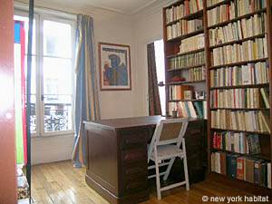 Paris T3 appartements location vacances - chambre 2 (PA-983) photo 2 de 6