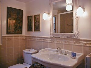 Paris T3 - Triplex appartements location vacances - salle d'eau 2 (PA-1011) photo 2 de 6