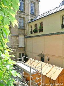 Paris 1 Bedroom - Duplex accommodation - bedroom 1 (PA-1075) photo 6 of 6