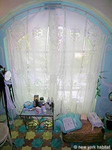 Paris 1 Bedroom - Duplex accommodation - bathroom 1 (PA-1075) photo 4 of 5