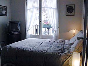 Paris 1 Bedroom apartment - bedroom (PA-1105) photo 1 of 3