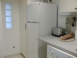 Paris 3 Zimmer wohnungsvermietung - k&uuml;che (PA-1125) photo 3 von 3