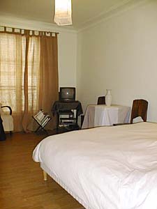 Paris 2 Zimmer wohnungsvermietung - schlafzimmer (PA-1130) photo 1 von 2
