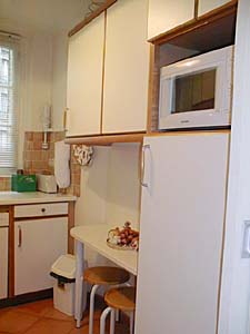 Paris 2 Bedroom apartment - kitchen (PA-1131) photo 3 of 4