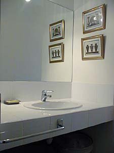 Paris 2 Zimmer wohnungsvermietung - badezimmer (PA-1144) photo 3 von 3