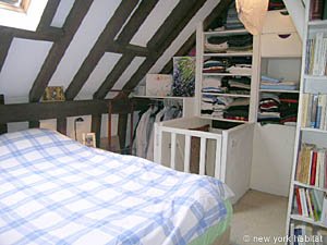 Paris 3 Bedroom accommodation - bedroom 1 (PA-1153) photo 1 of 8