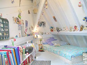 Paris 3 Bedroom accommodation - bedroom 2 (PA-1153) photo 1 of 6