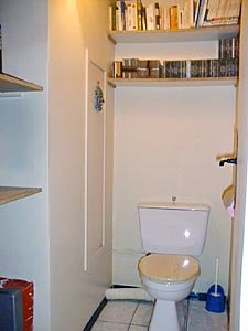 Paris Studio/T1 appartements location vacances - salle d'eau (PA-1227) photo 4 de 4